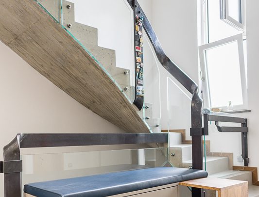 156_Gelaender_Treppe_handgeschmiedet_Muenchen_Kunstschmiede_Eisen