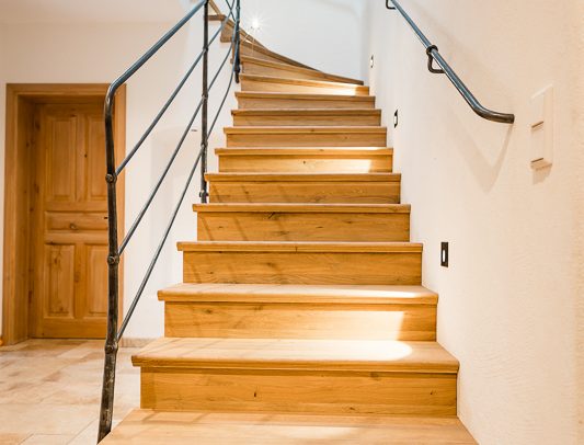 162_Gelaender_Treppe_handgeschmiedet_Muenchen_Kunstschmiede_Eisen
